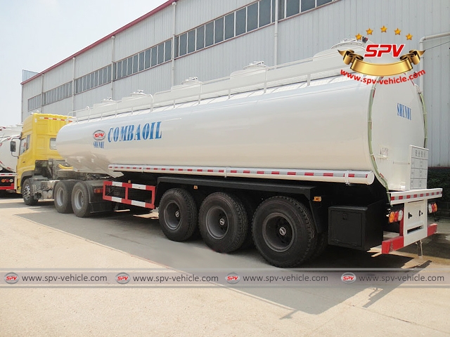 Fuel Tanker Semi-trailer shipped to Congo